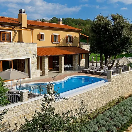 Villa Vlastelini 1 - Santo Spirito Labin (Istria)